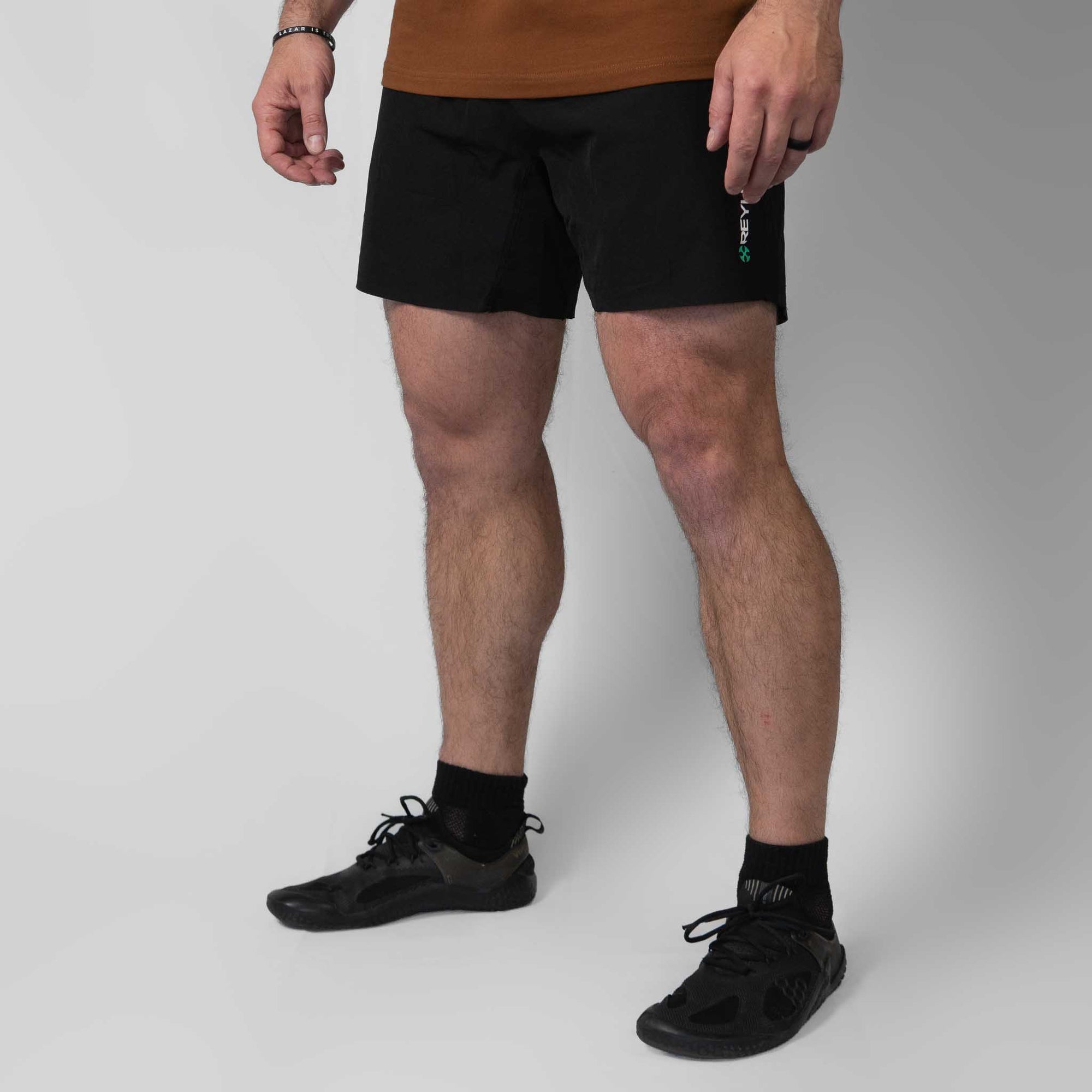 Element Short V2