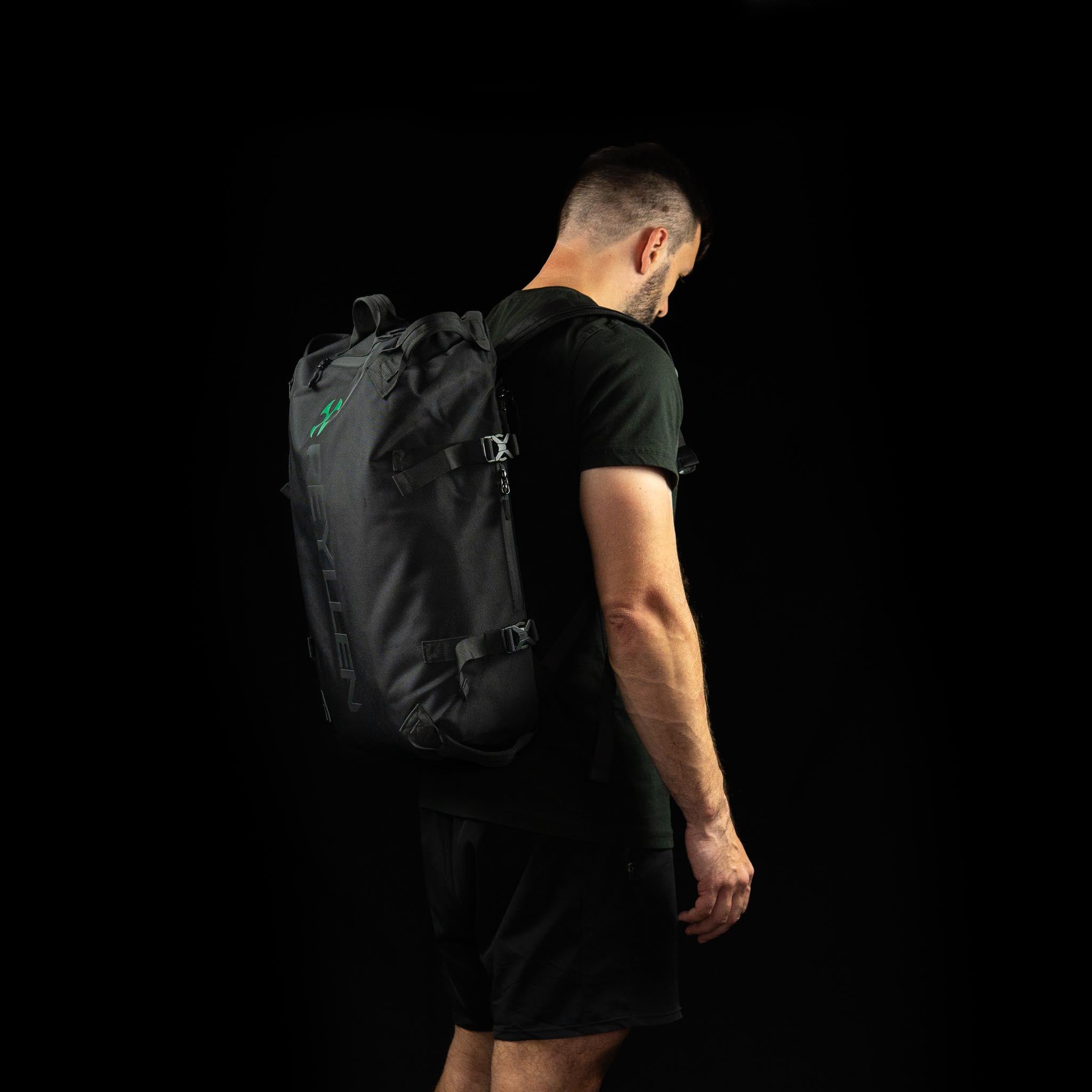 reyllen usa rx3 backpack for crossfit black side view