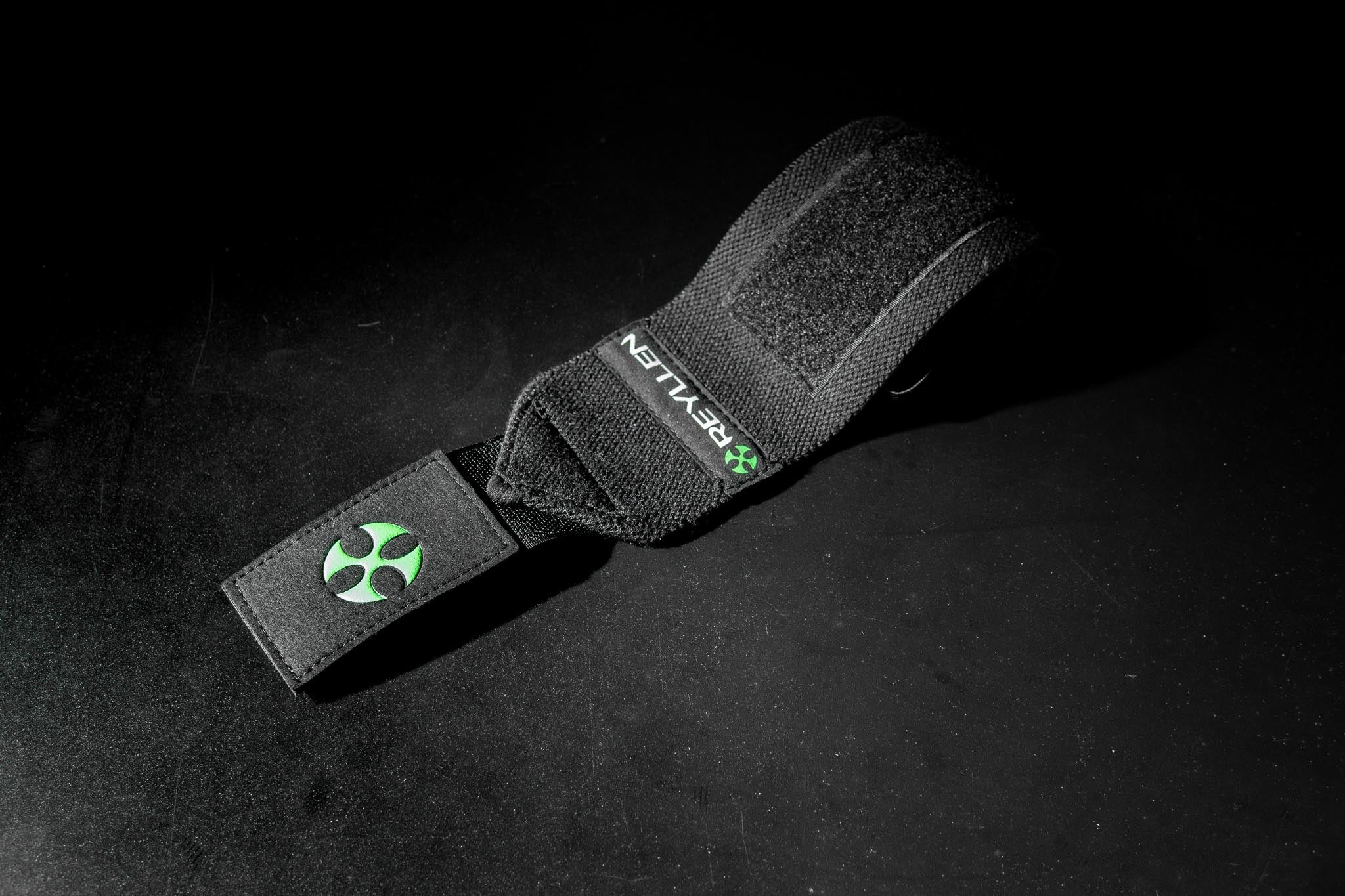 Reyllen X1 Wrist wraps bands for weightlifting and crossfit feature 3